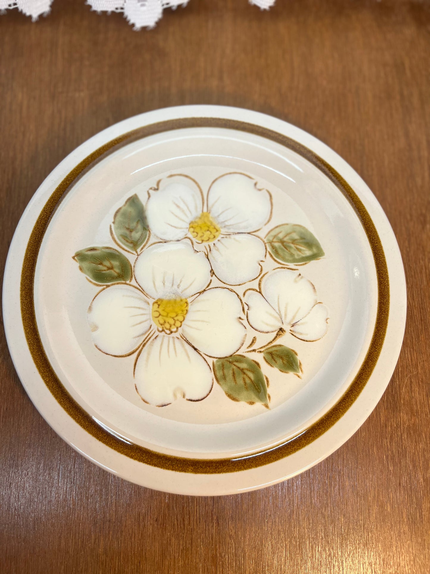 New Spring Daniele Collection Stoneware Plate