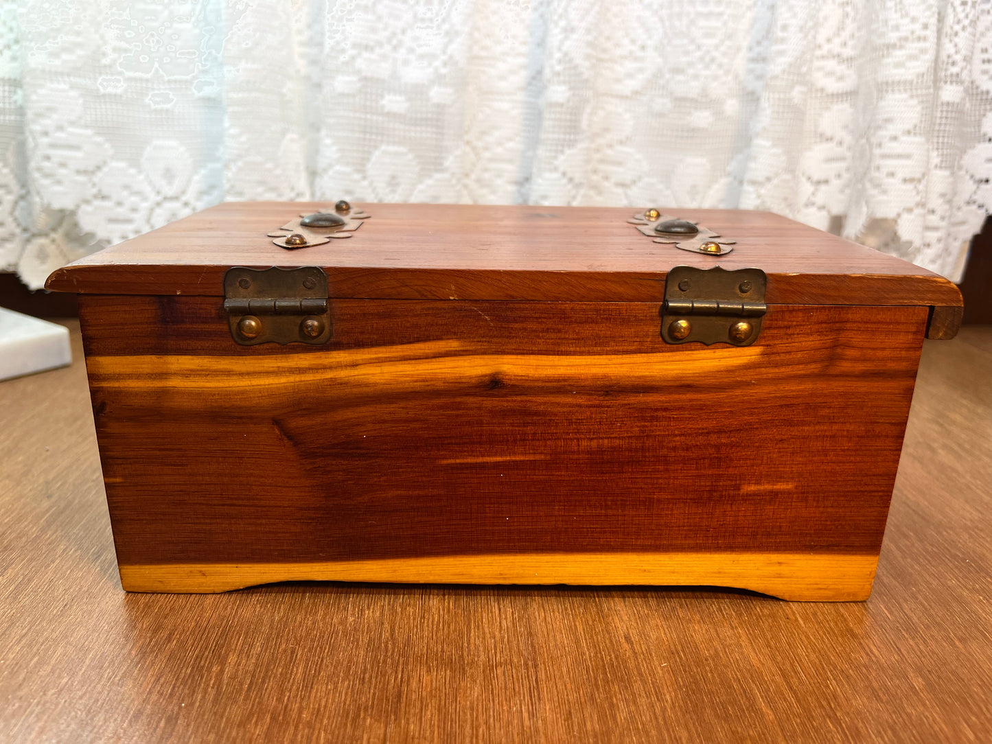 Vintage Duncan Novelties Wooden Box