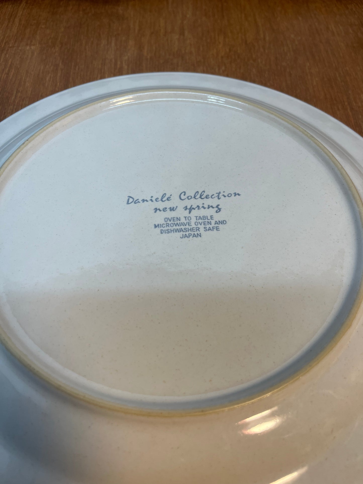 New Spring Daniele Collection Stoneware Plate