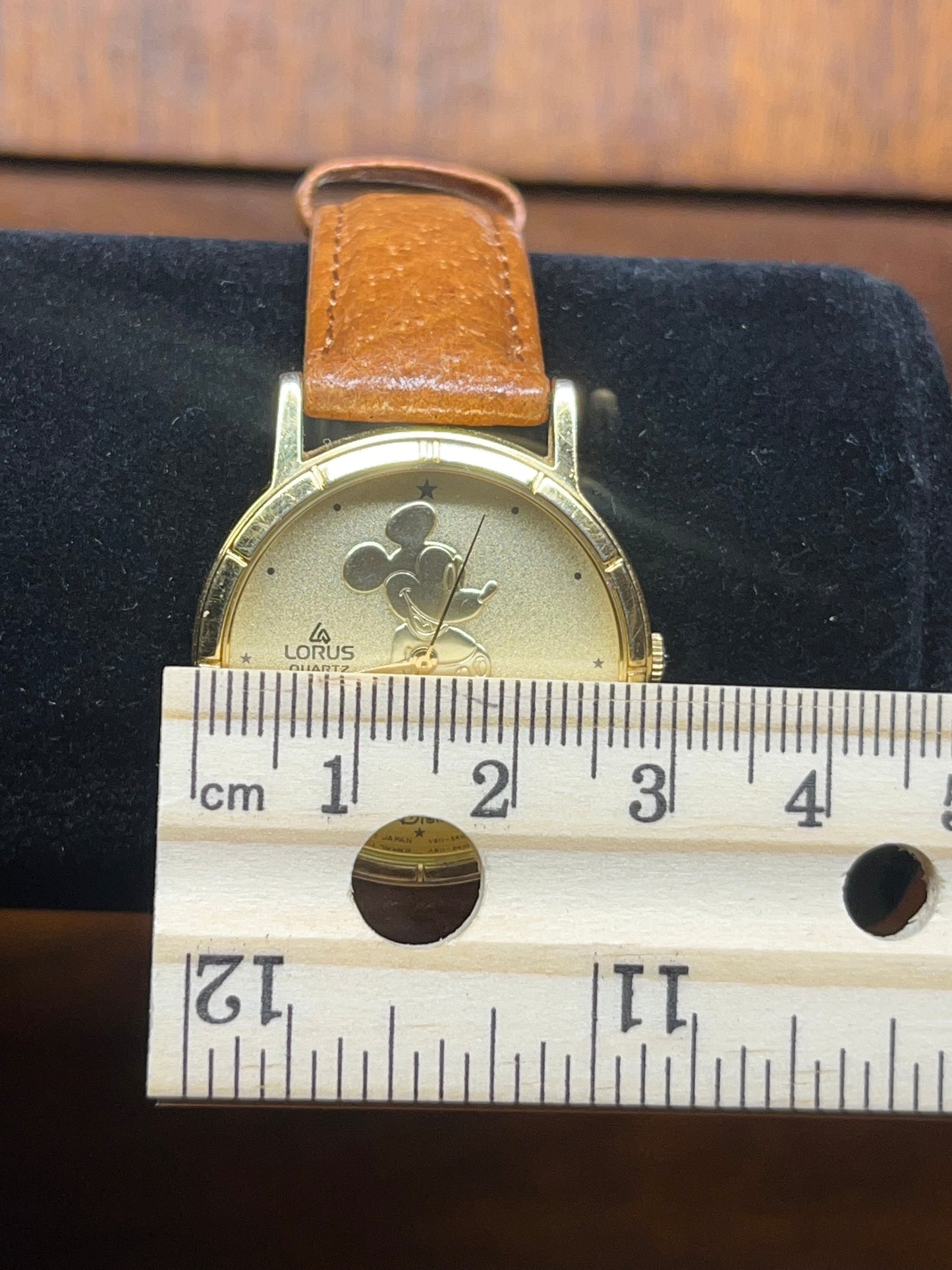 Vintage Disney Mickey Mouse Lorus Gold Face Quartz Watch