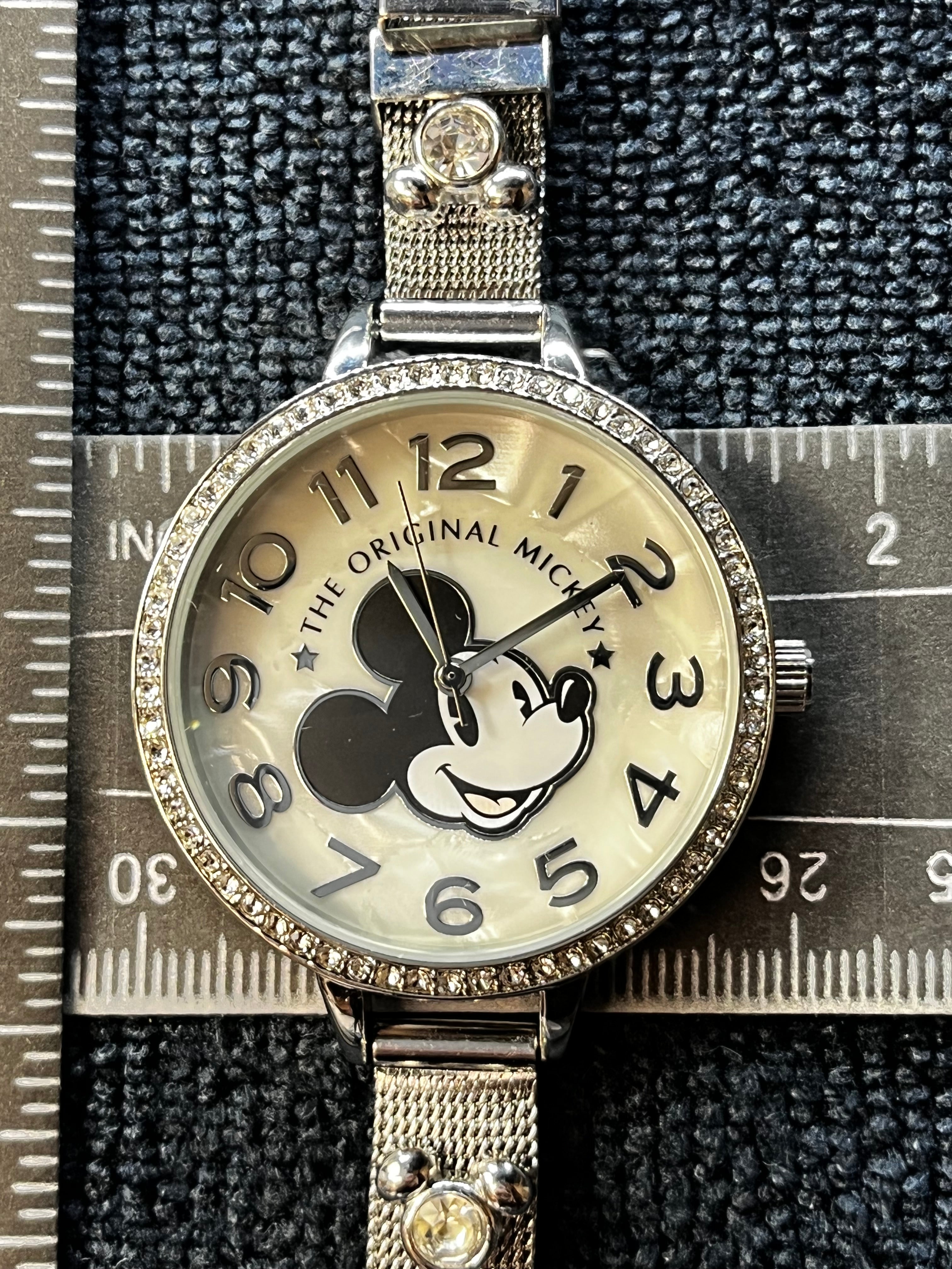Seiko launches limited-edition products to commemorate Disney′s 100th  anniversary | News | Seiko Group Corporation
