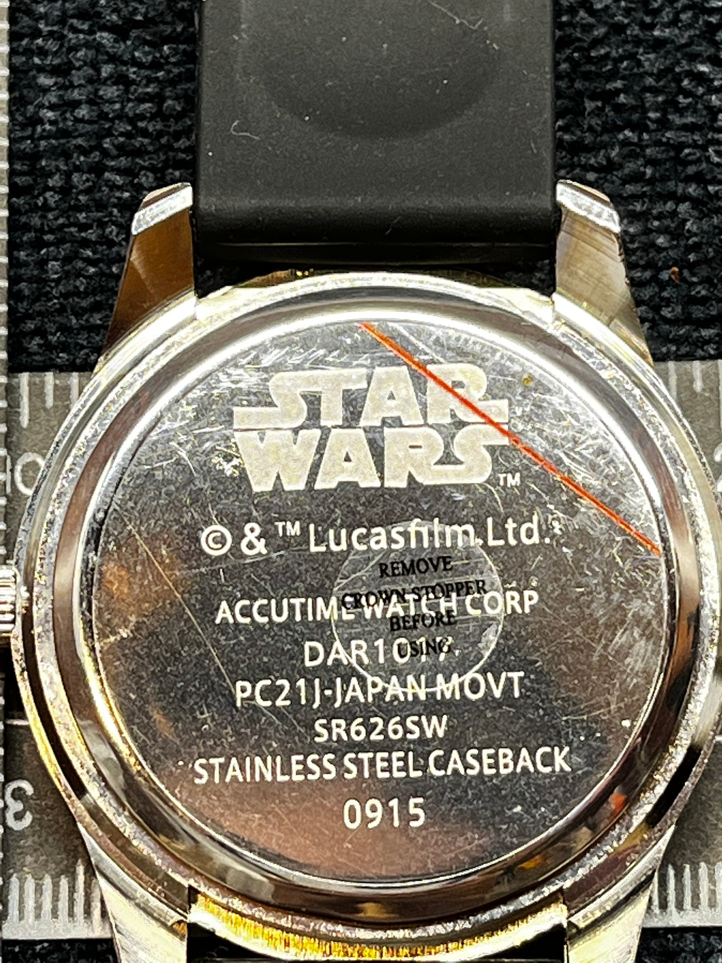 Star Wars Rare Lucas Film Accutime Watch in Plastic Caseback