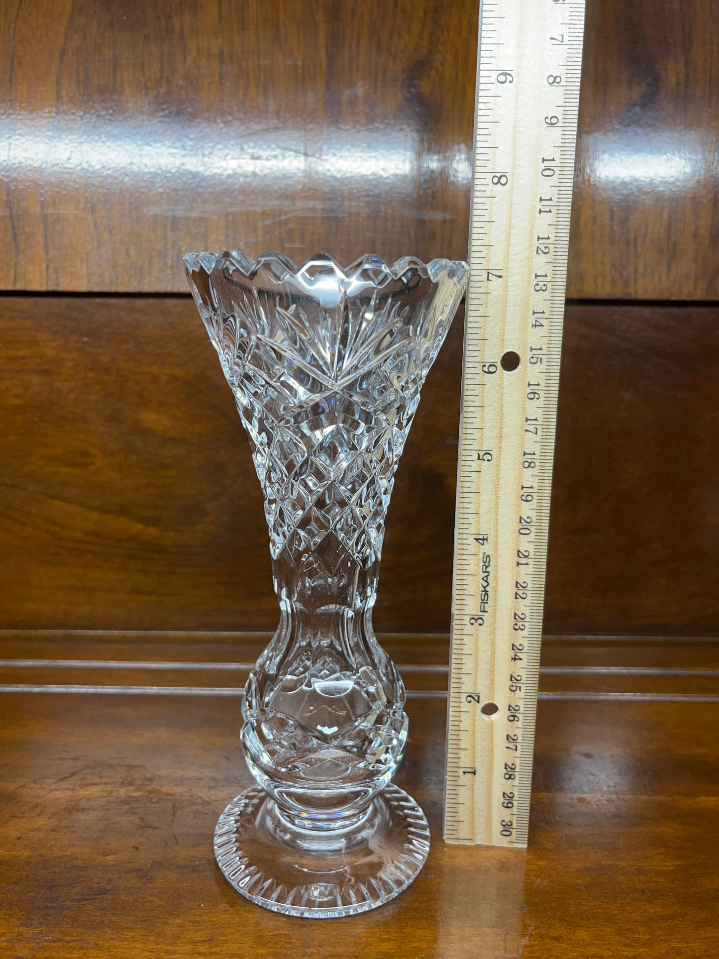 Vintage Saw Tooth Foot Bud Vase