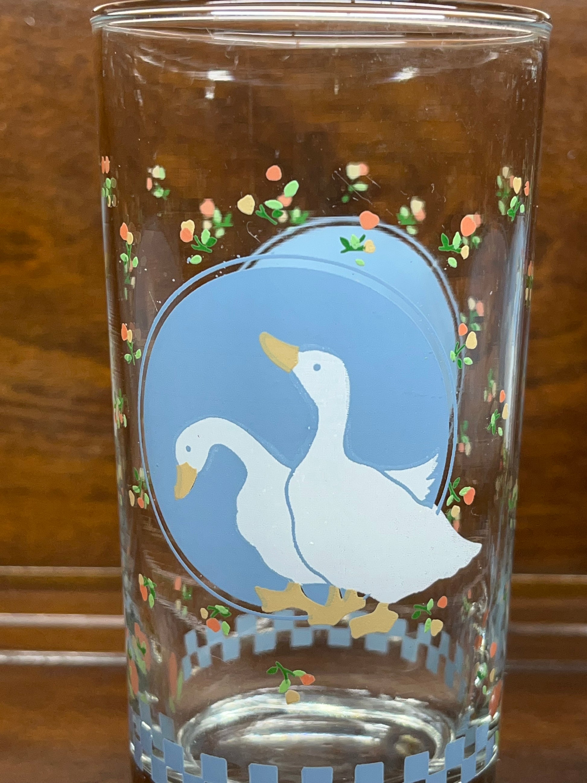 6 Vintage Tumblers Drinking Glasses White Ducks Geese Blue Ribbon 12 On. 5  1/2