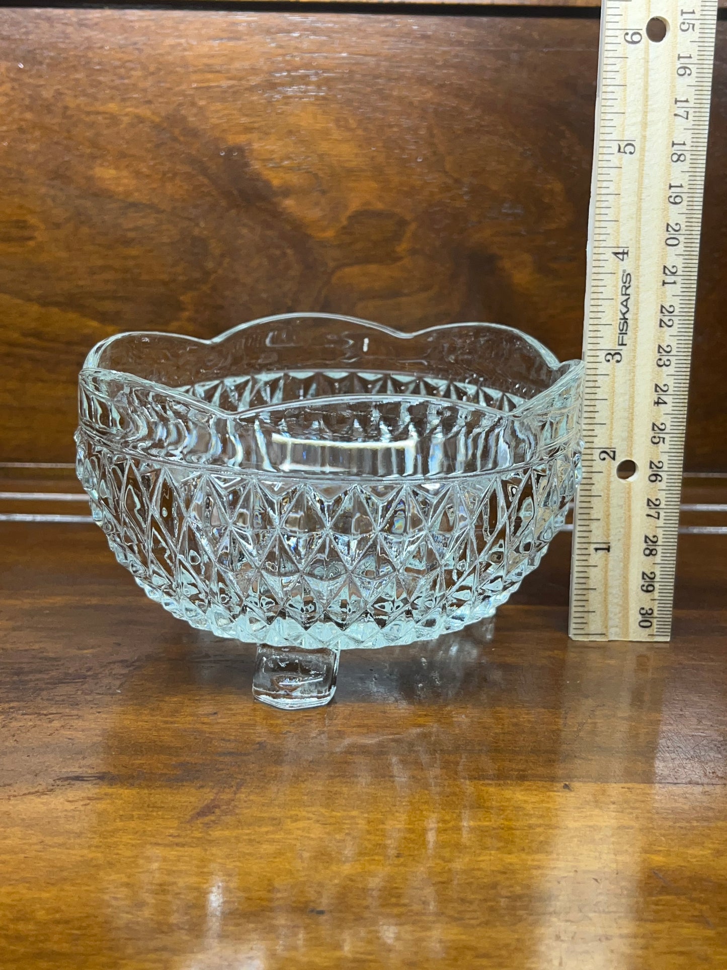 Vintage Footed Glass Diamond Cut Scalloped Edge Bowl