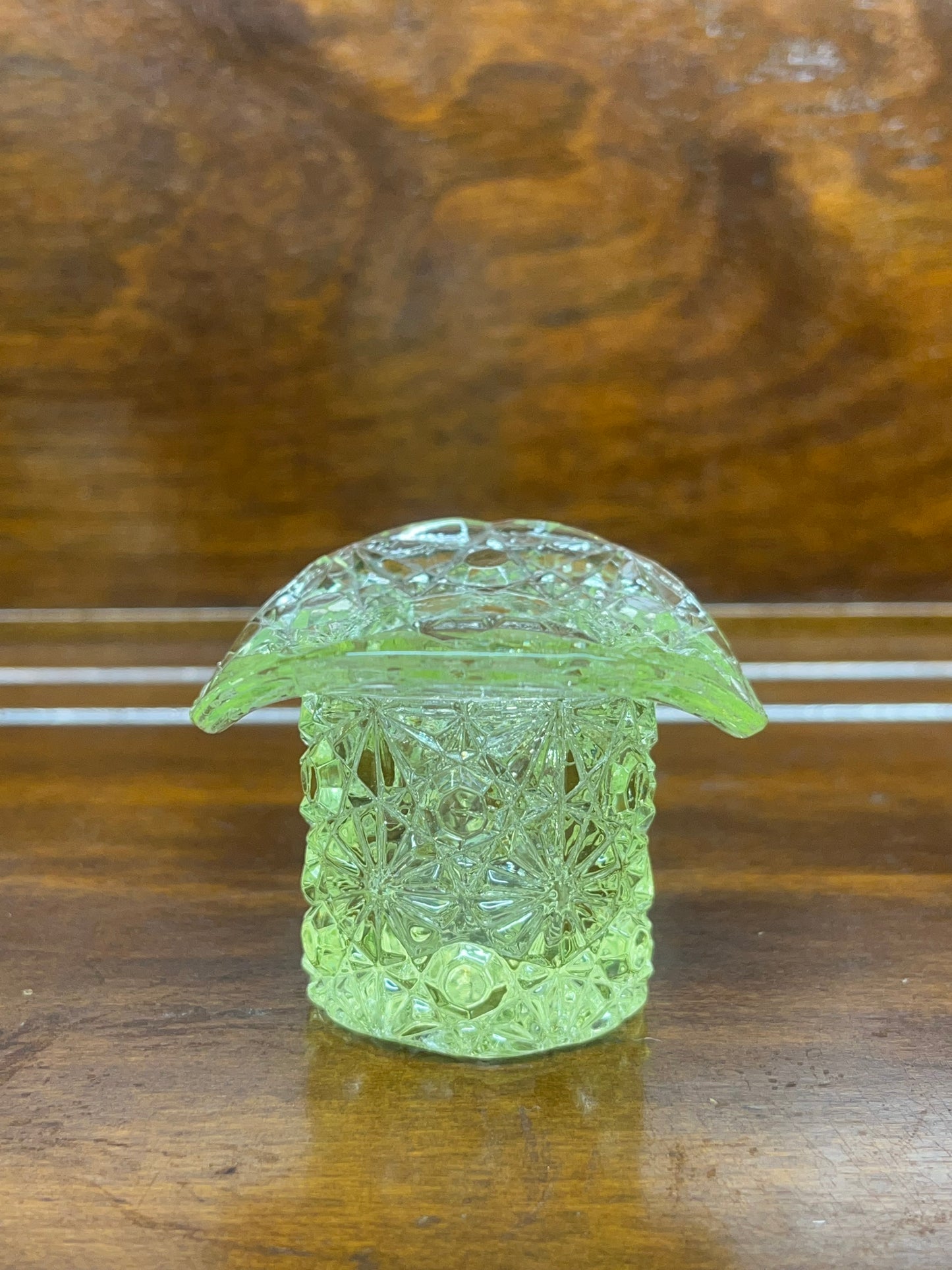 Uranium Fenton Glass Toothpick holder Top Hat