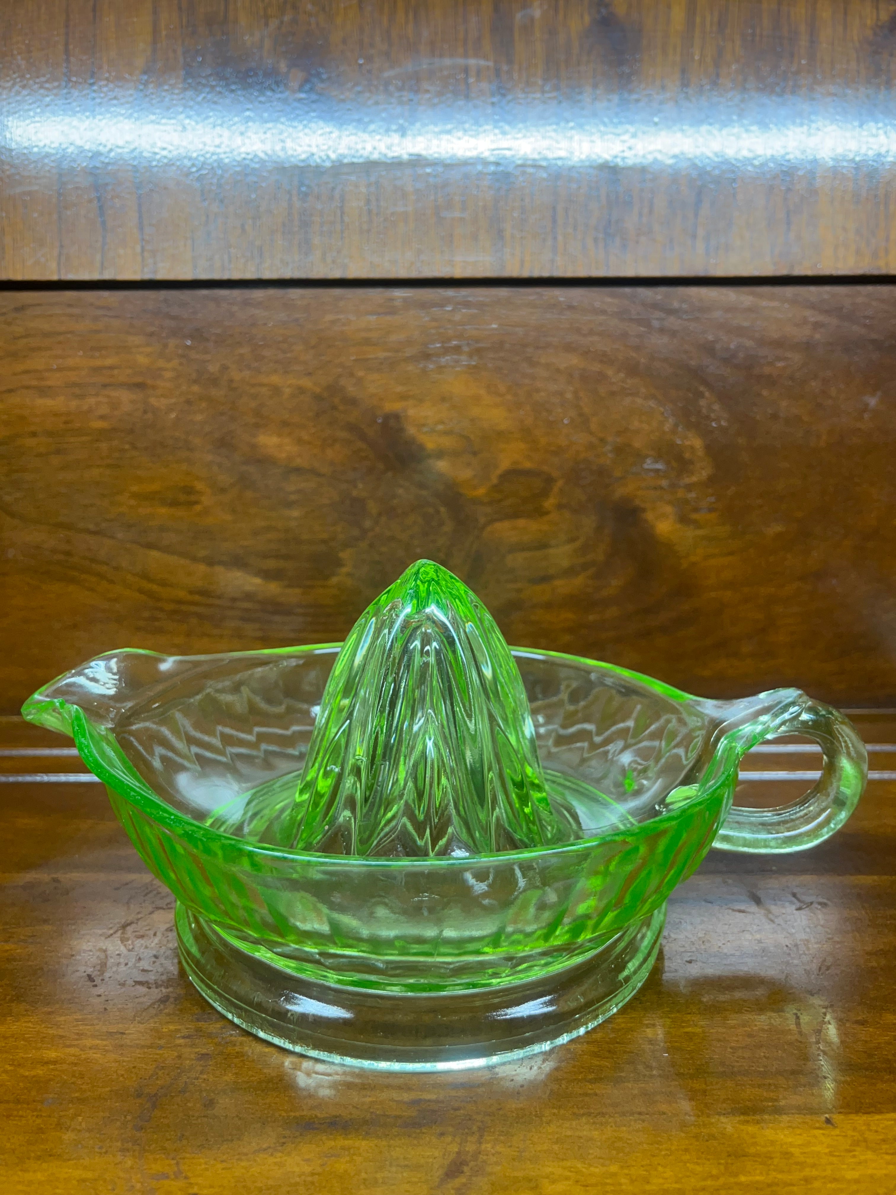 Green depression glass juicer hotsell