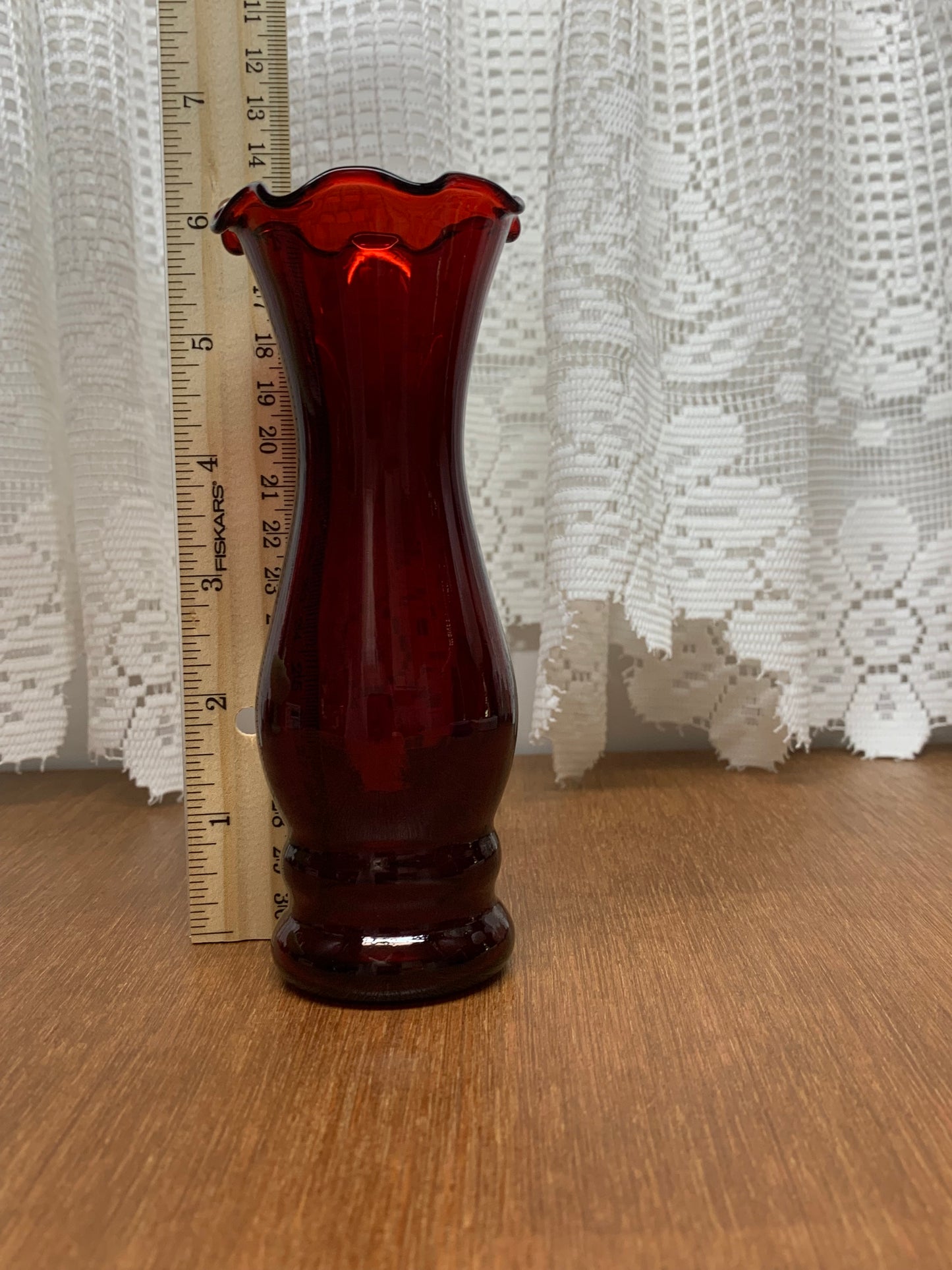 Vintage Royal Red Glass Bud Ruffle Top Vase