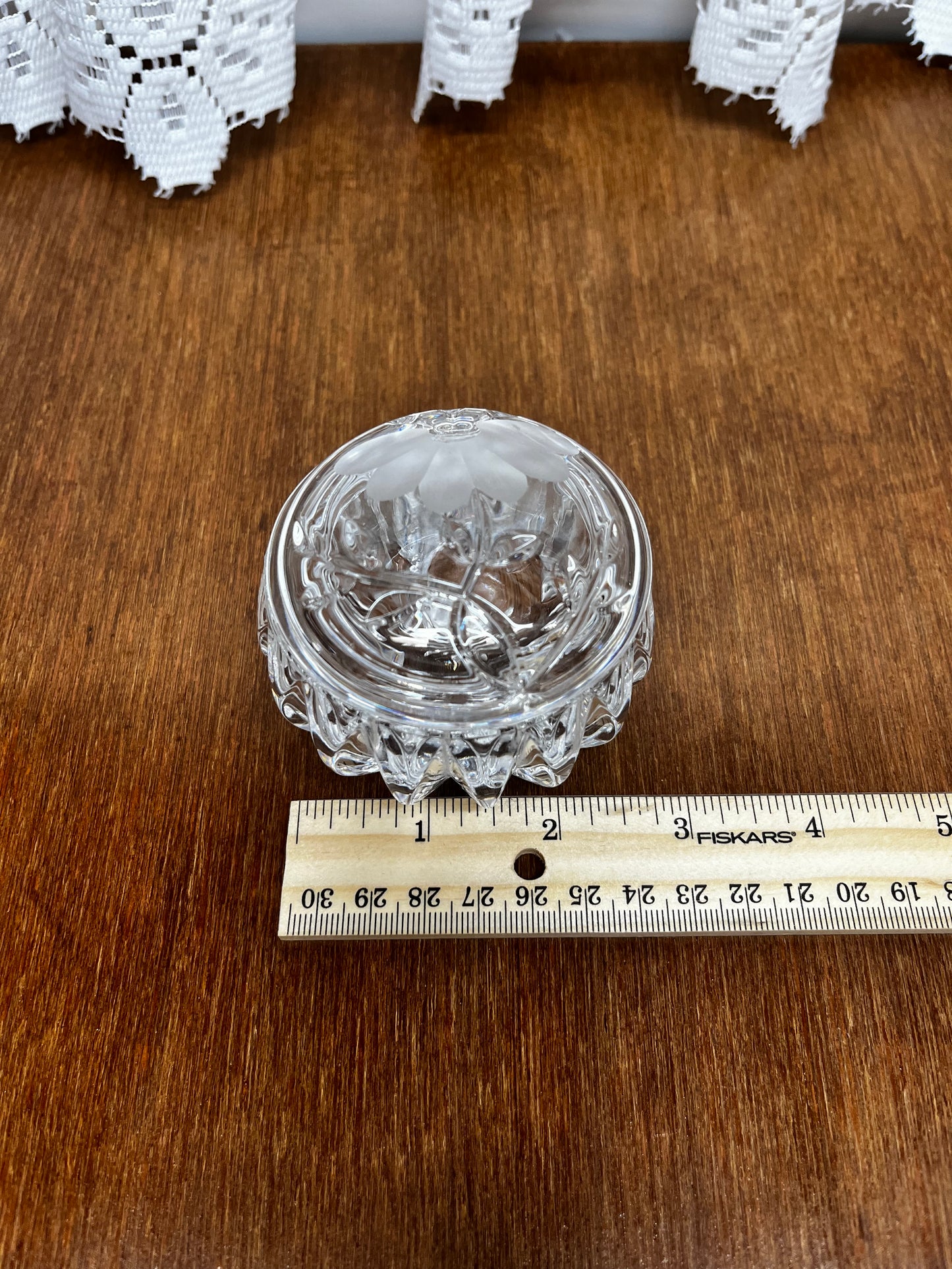 Crystal Clear Princess House Mini lidded Trinket box with Etched flower