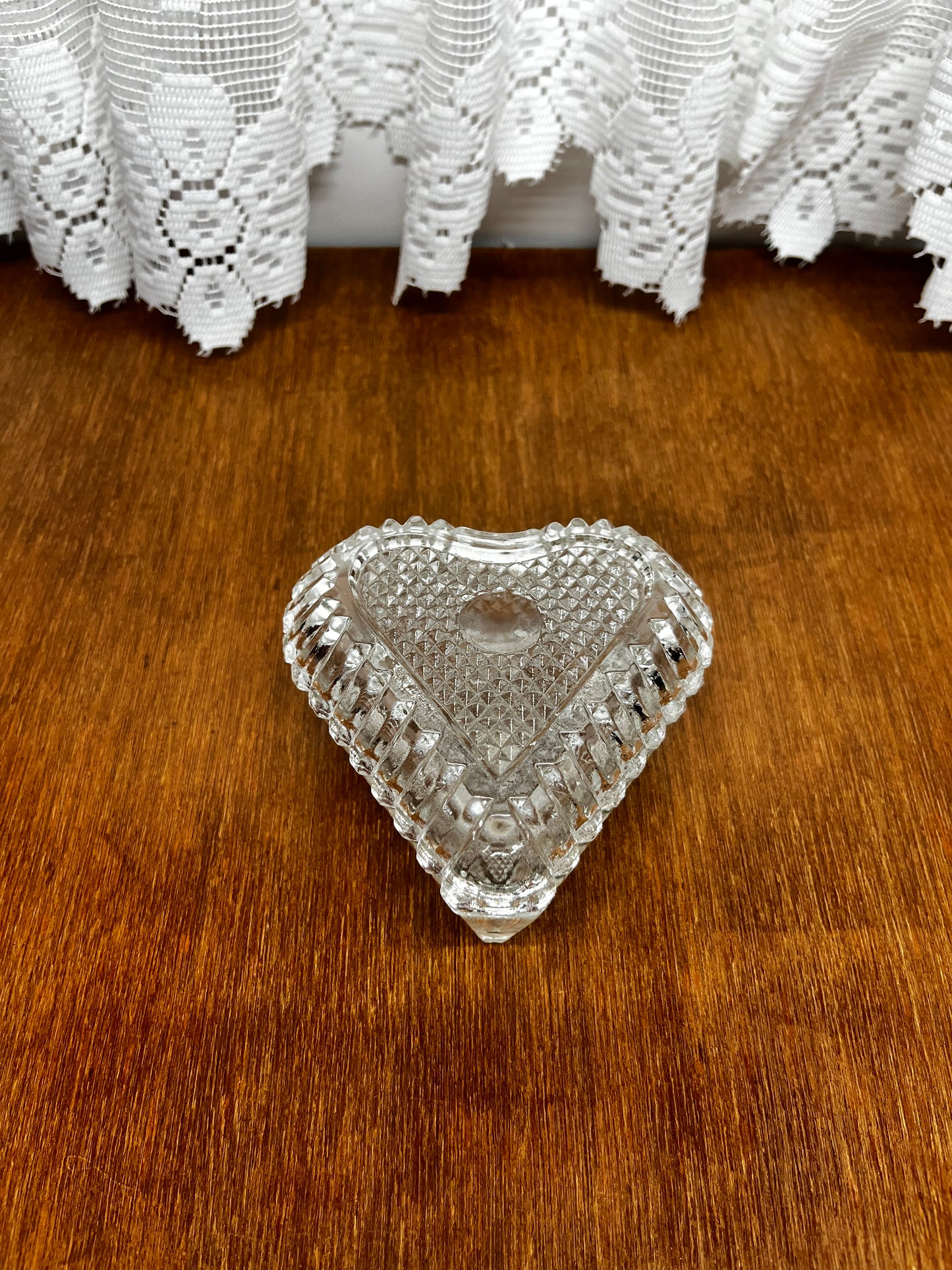 Stunning Vintage Glass Heart Shaped Trinket Box with Lid