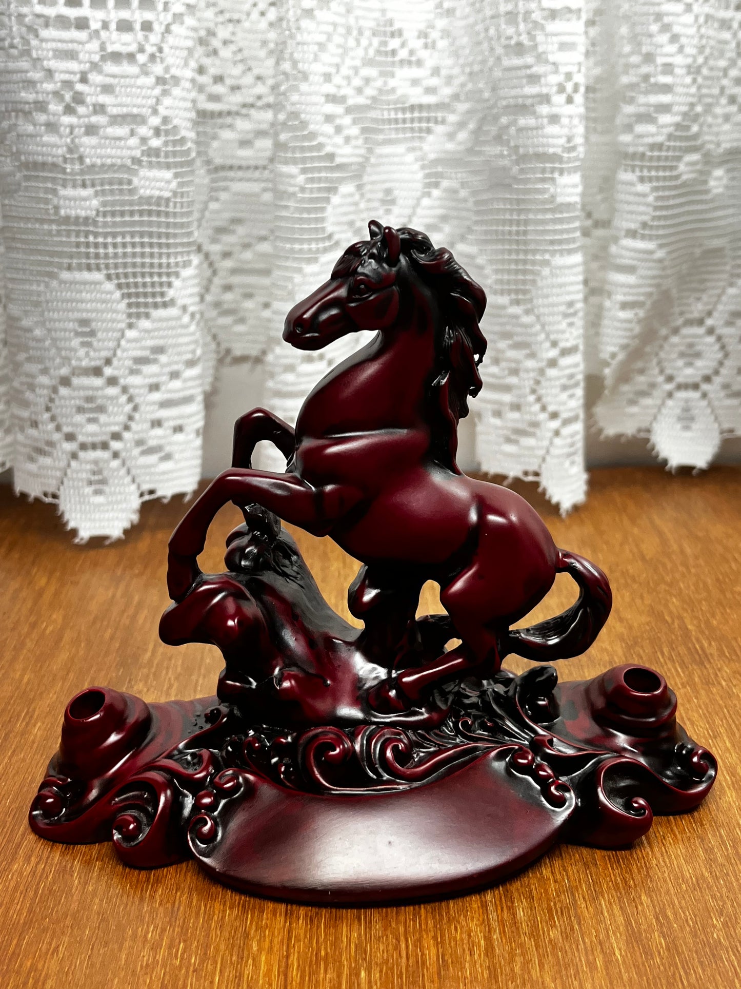 Stunning Vintage Chinese Red Resin Horse Pen Holder/Collectable