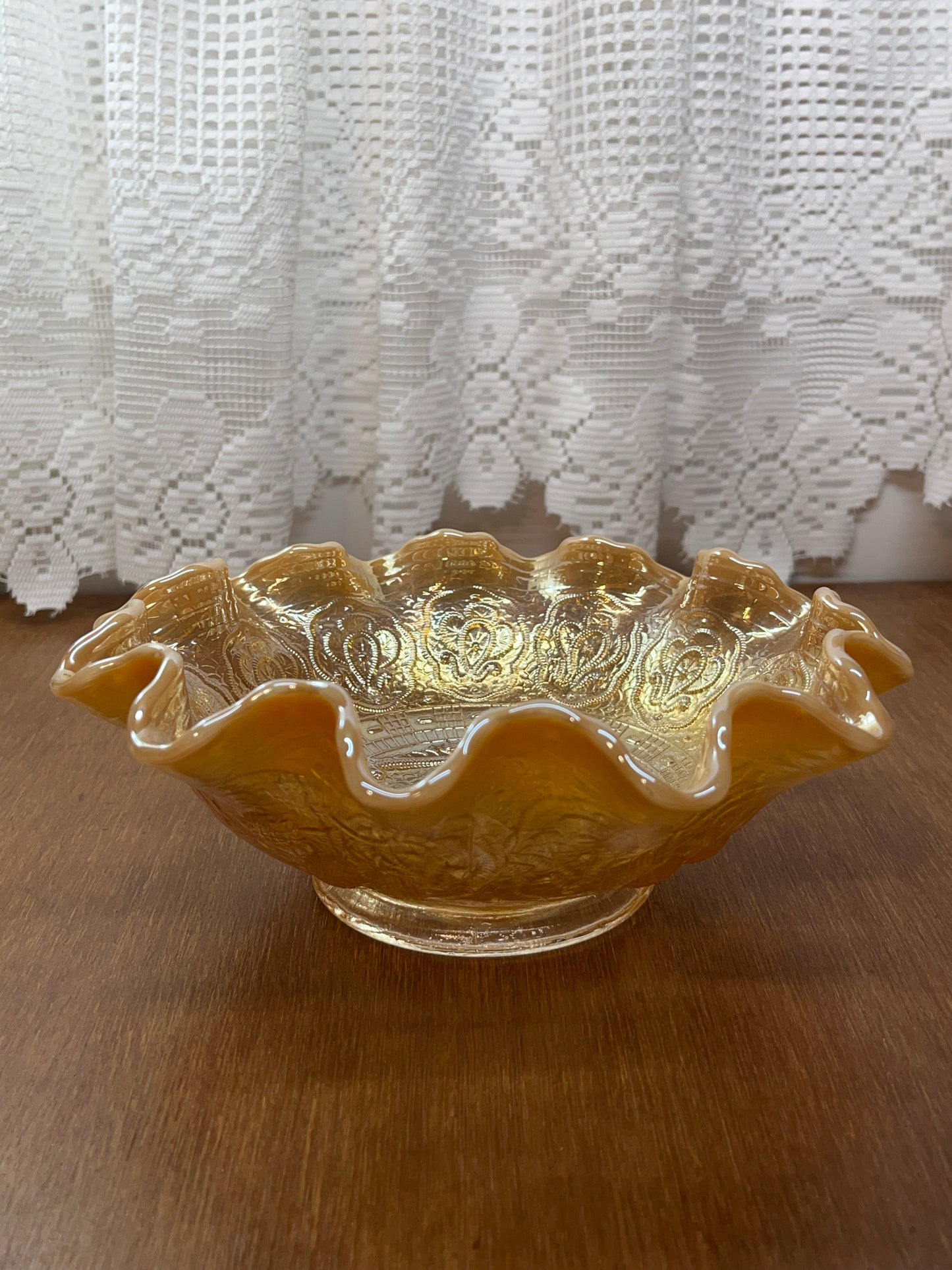 Vintage Art Glass Fenton Caramel Ombre Medallion Candy Dish