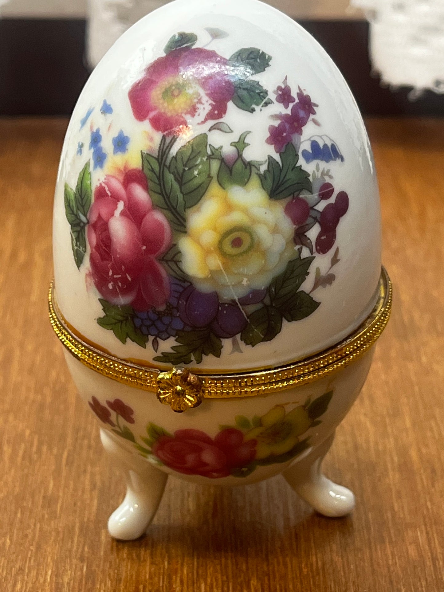 Vintage Antique Hinged Porcelain Egg trinket