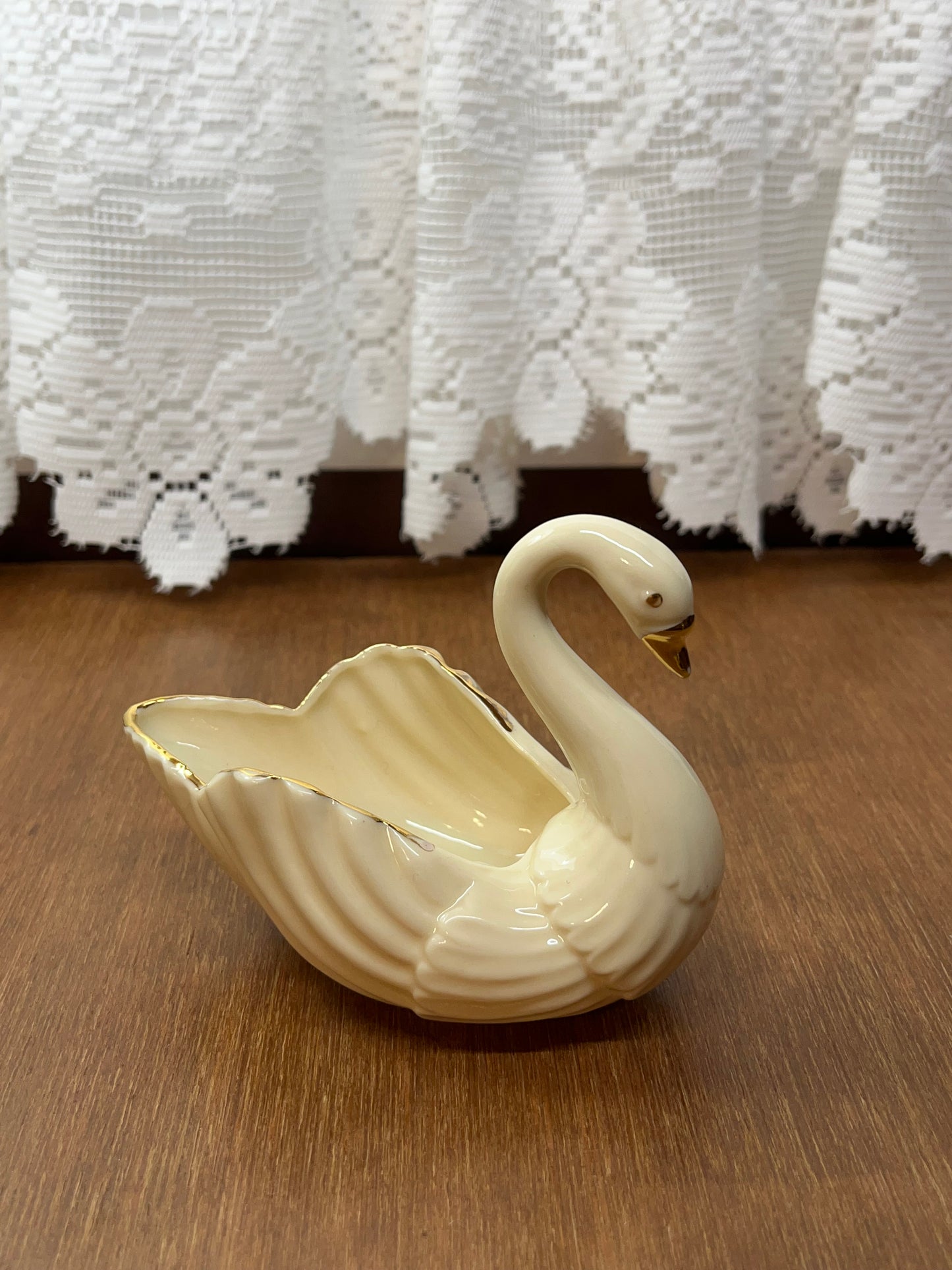 Vintage Swan Jewelry Trinkets