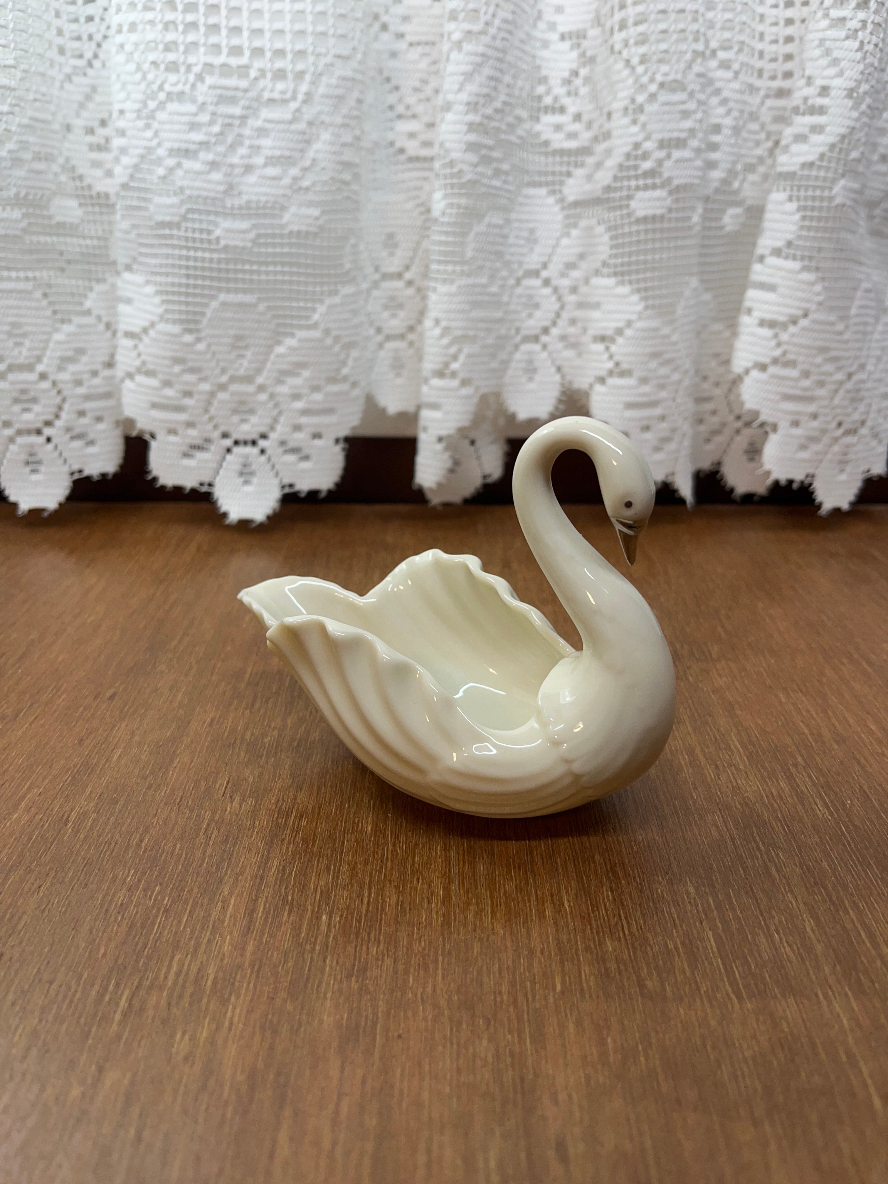 Lenox swan dish best sale