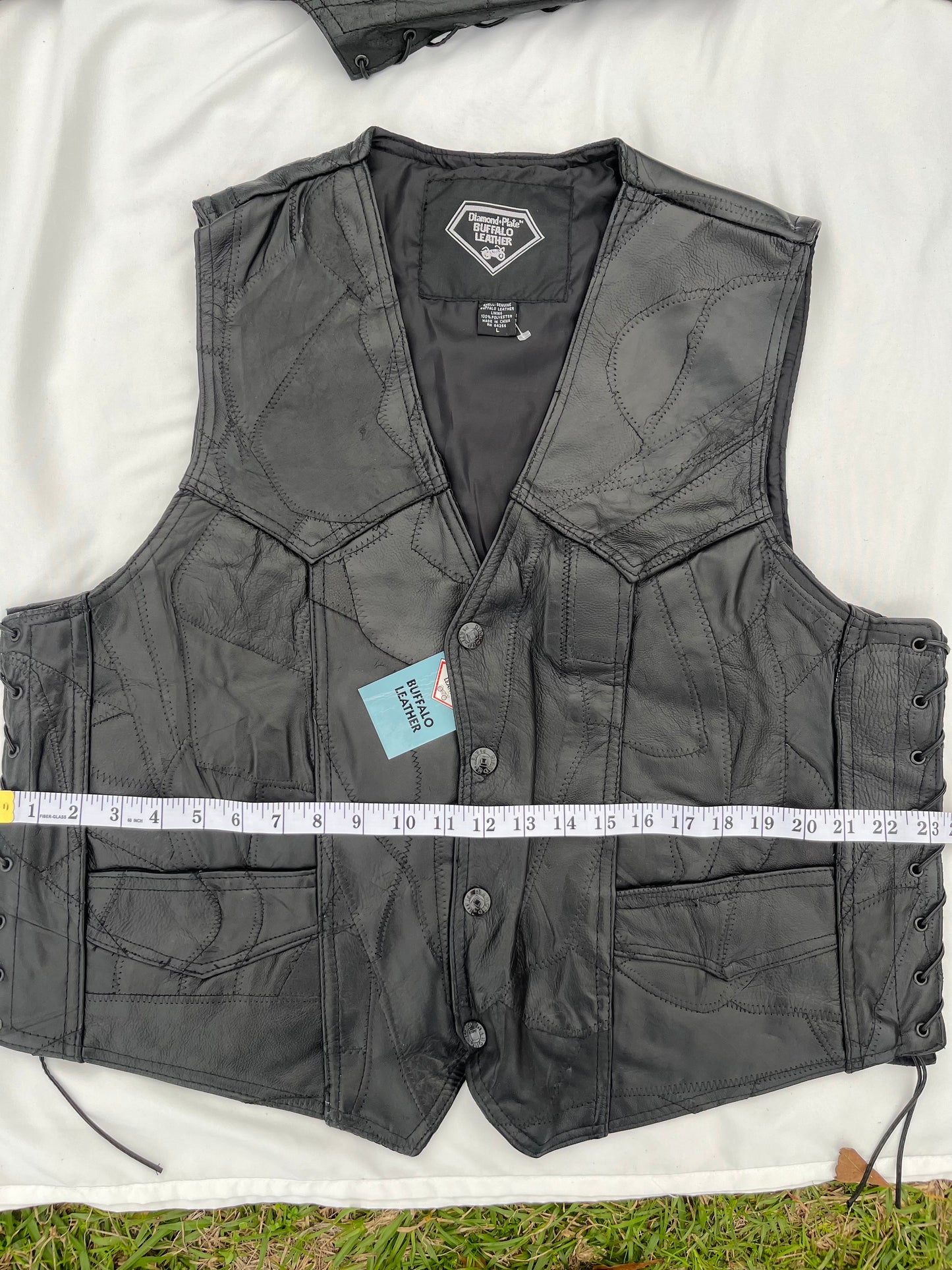 Diamond Plate Buffalo Leather Vest L