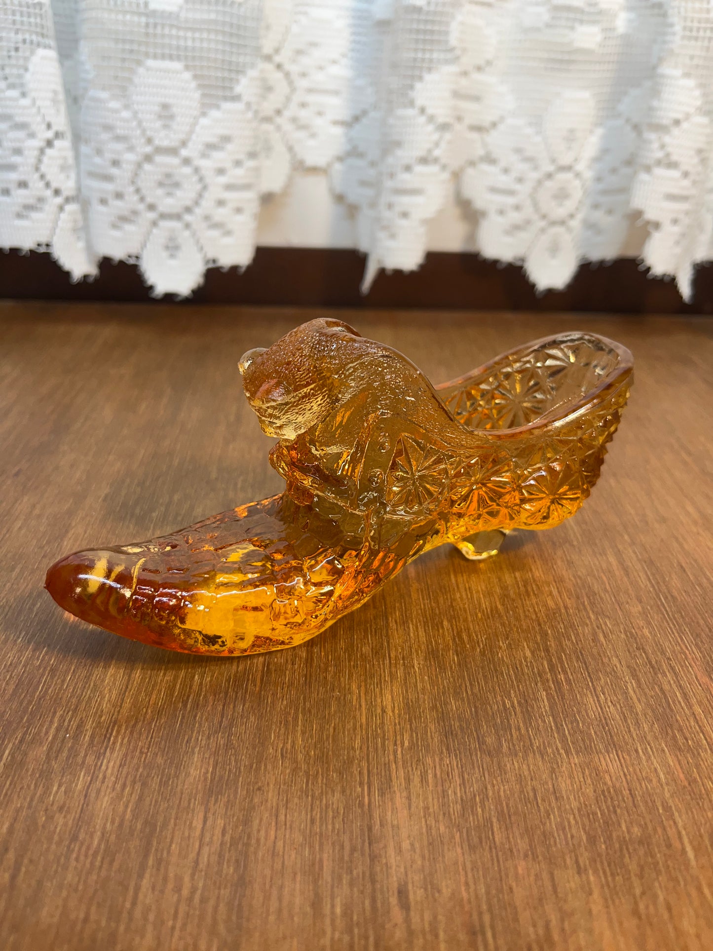 Vintage Amber Cat Face Art Glass Shoe