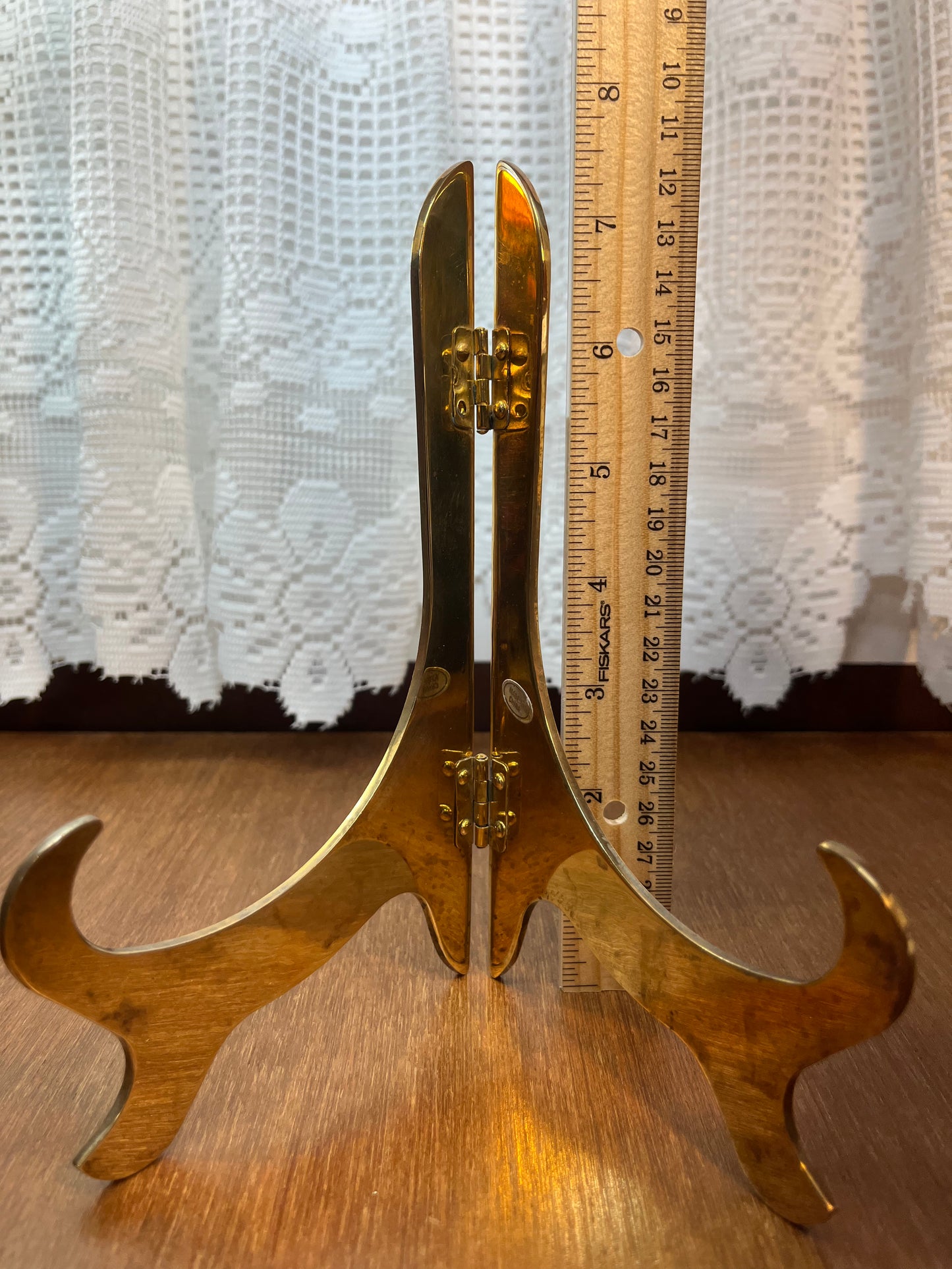 Brass Plate/Decor Stand