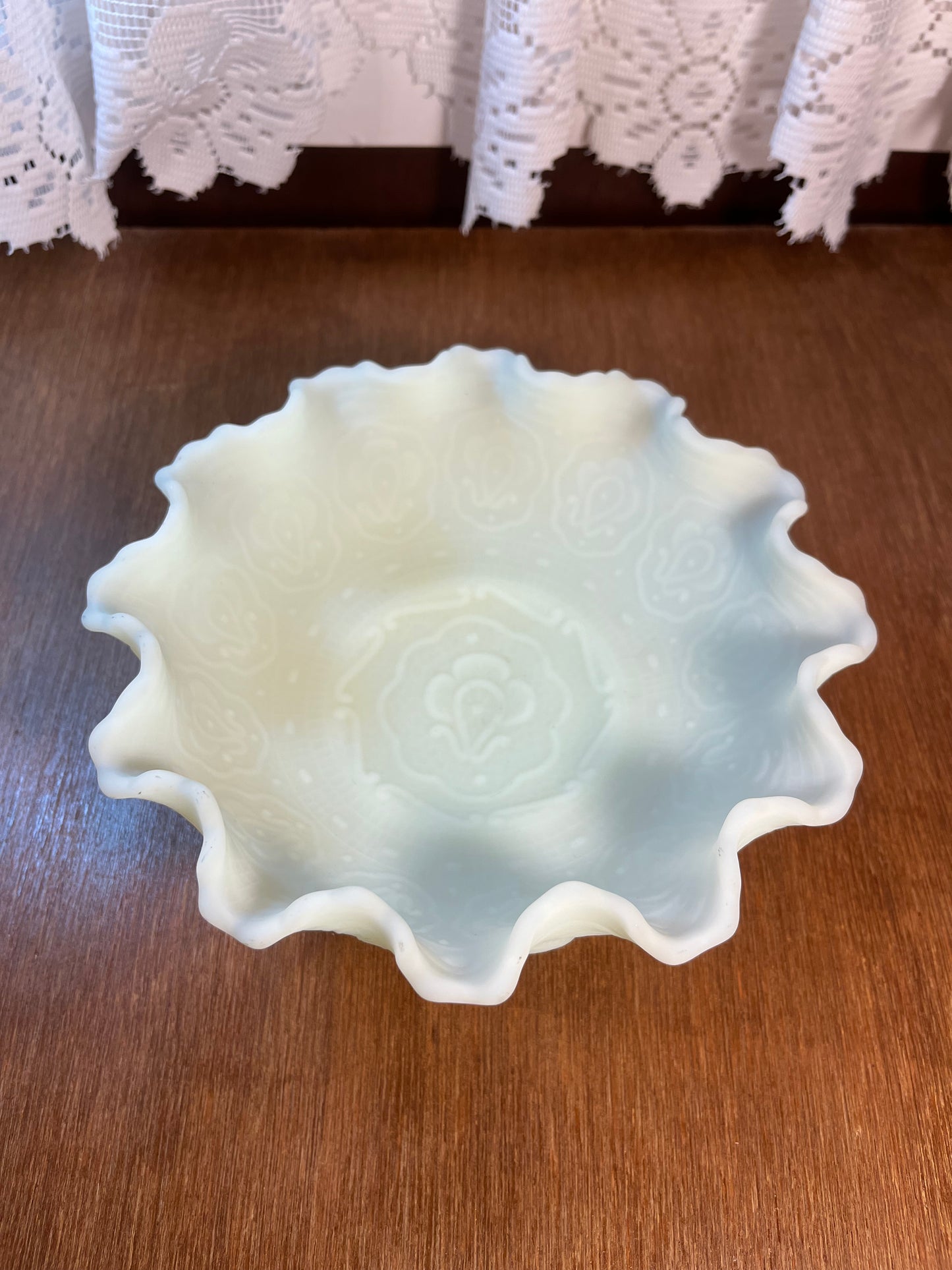 Vintage Fenton Persian Medallion Uranium Ruffle Top Candy Bowl