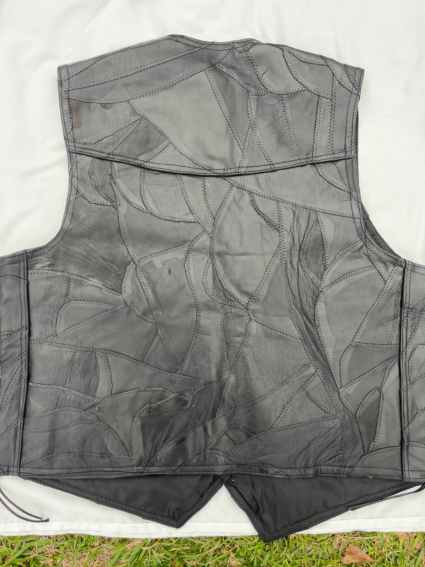 Diamond Plate Buffalo Leather Vest L