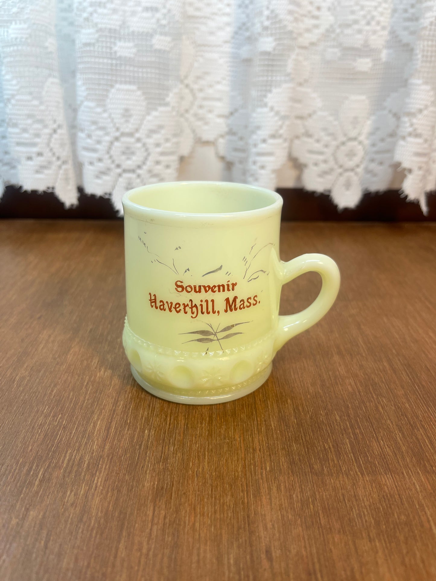 Vintage Heisey Haverhill Massachusetts Souvenir Uranium Cup