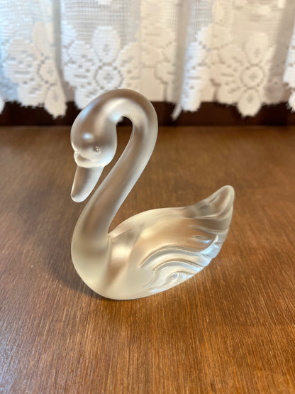 Vintage Frosted Art Glass Fenton Swan Figurine