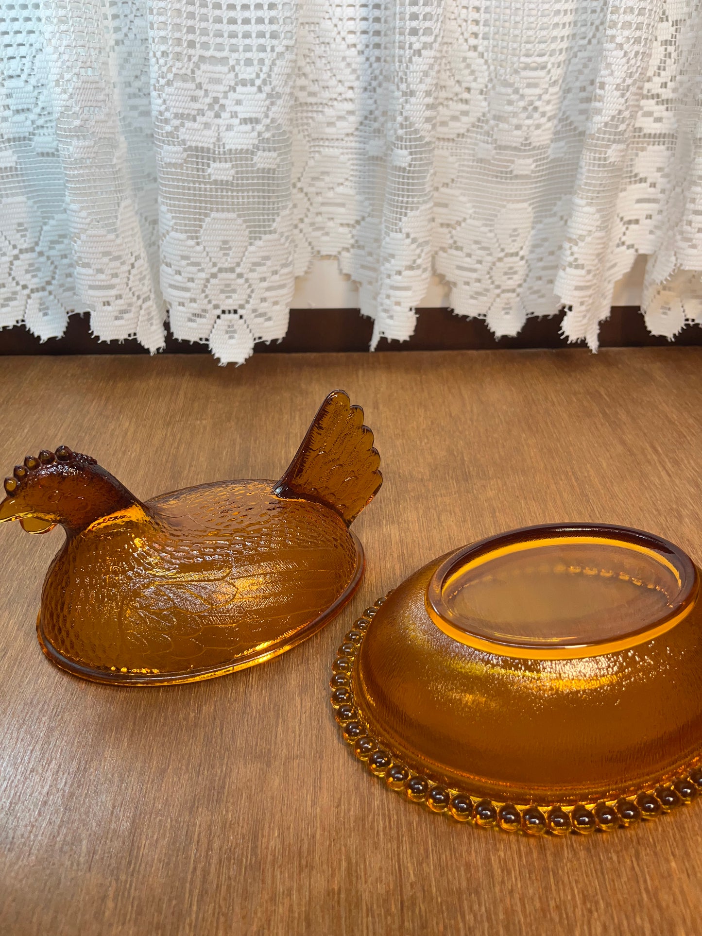 Vintage Indiana Amber Glass Nesting Hen