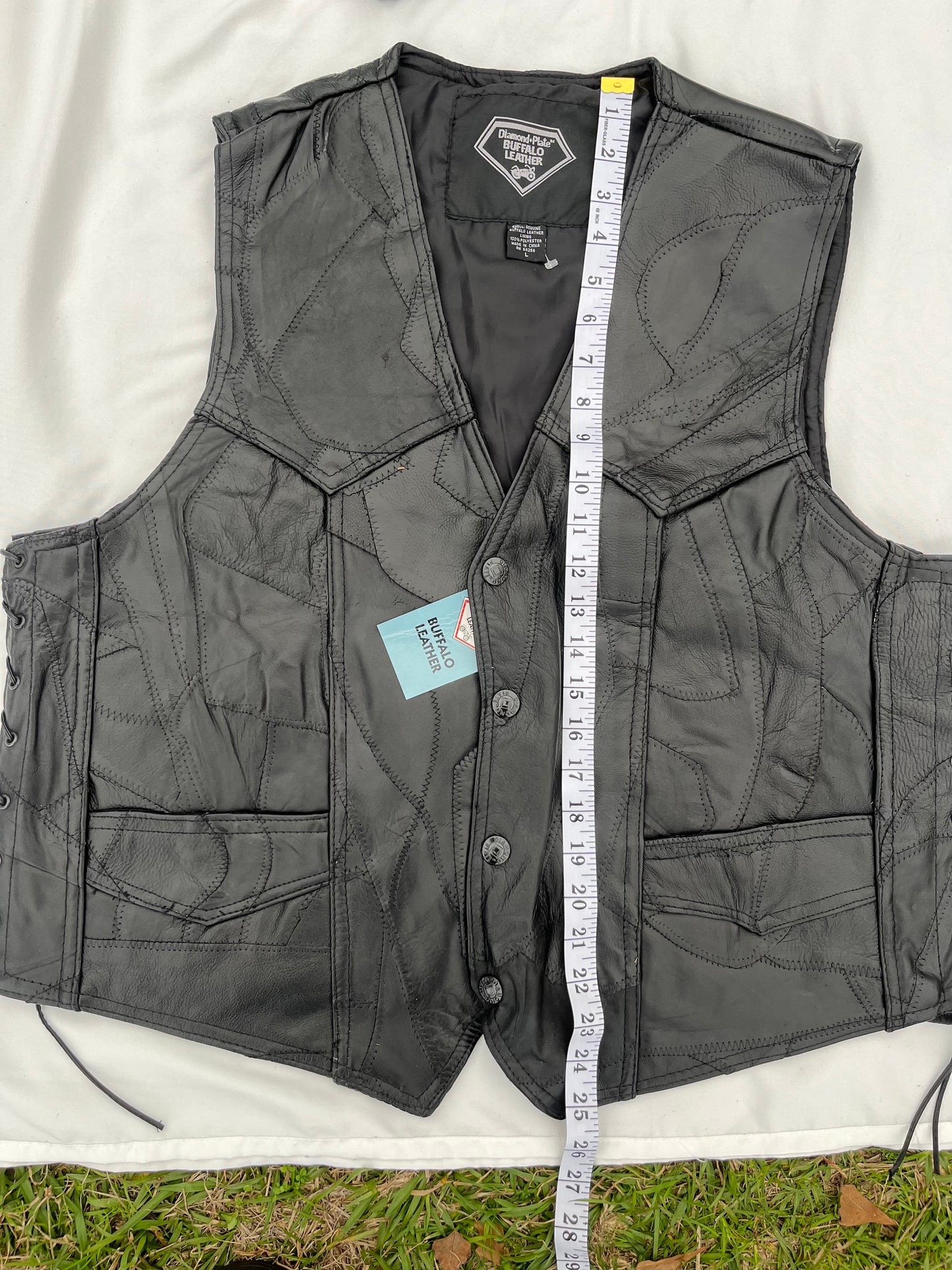 Diamond Plate Buffalo Leather Vest L