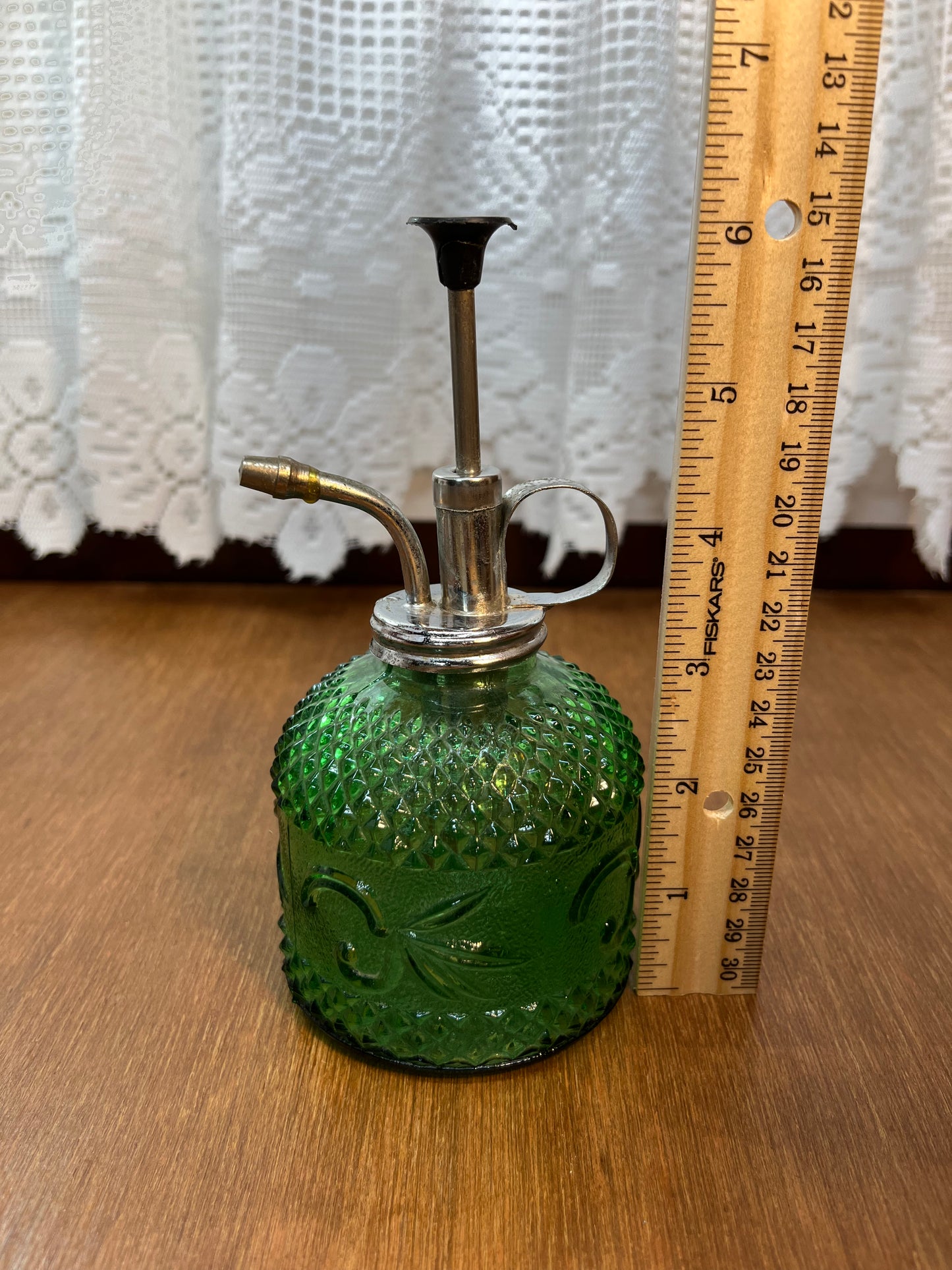 Vintage Green Leaf Pattern Spray Perfume Bottle