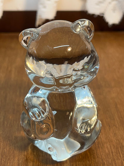 Art Glass Fenton Bear Figurine