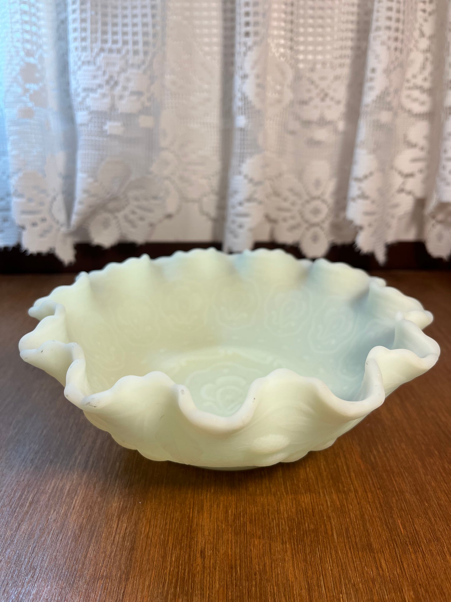 Vintage Fenton Persian Medallion Uranium Ruffle Top Candy Bowl