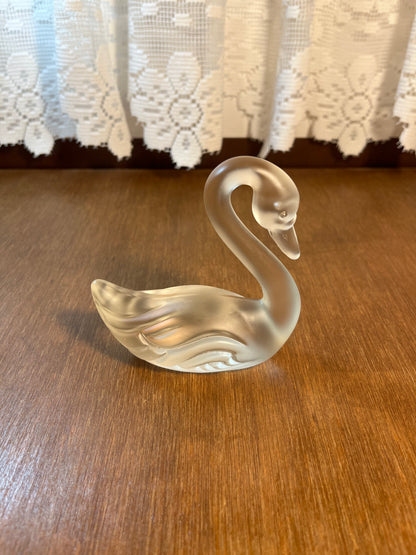 Vintage Frosted Art Glass Fenton Swan Figurine