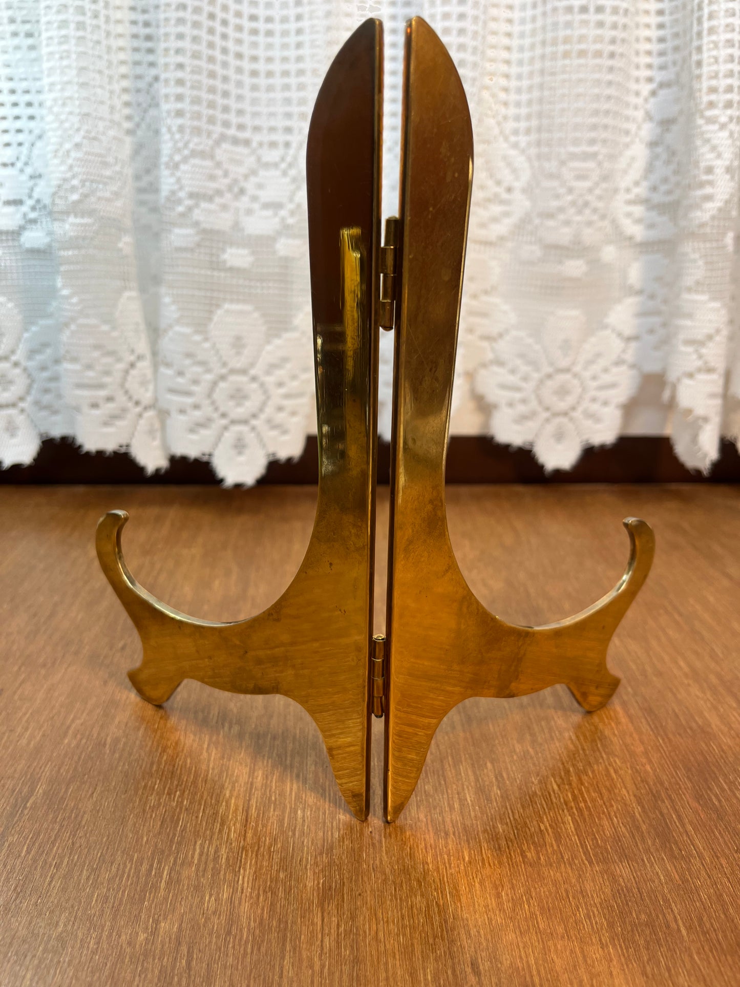 Brass Plate/Decor Stand